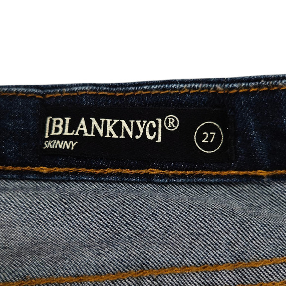 EUC BlankNYC Embroidered Floral Rose Skinny Denim Jeans Sz. 27x30 Dark Indigo - Picture 5 of 9